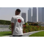 Gül Sırt Baskılı Desenli %100 Pamuk Beyaz Erkek T-Shirt